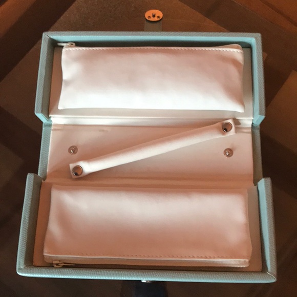 Pottery Barn Travel Jewelry Case - Picture 7 of 8